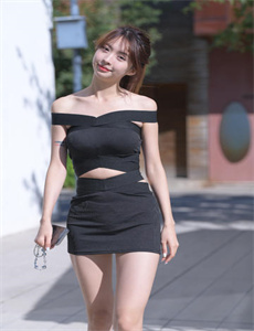 《小女孩儿吃小男孩儿坤坤游戏-啦啦啦免费高清在线视频》