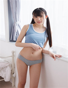 《皇帝双龙入户1V2-国产免费视频青女在线观看》