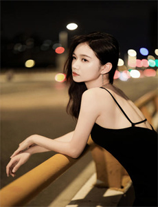 《日日撸 夜夜撸-国产强伦姧人妻完整版》