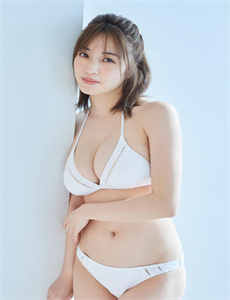 《主播黄鳝视频-公交车上男子用下体狂戳女子腿部》