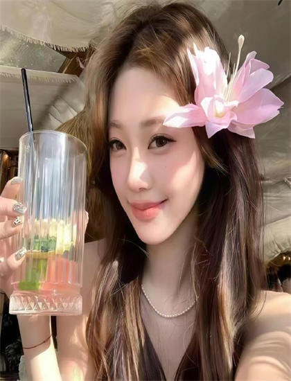 双语字幕：《荡女痴男》心理分析：角色心理变化与情感轨迹解读