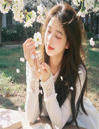 《那年同学之不作不死不青春》隐藏彩蛋发现指南：细节与彩蛋寻找攻略，经典重现